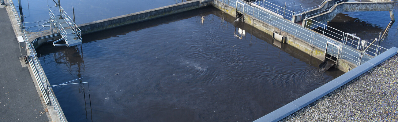 Installation de traitement des eaux usées de 85 000 équivalents-habitants à Kitzingen.